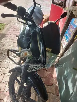 Mahindra Centuro 2017