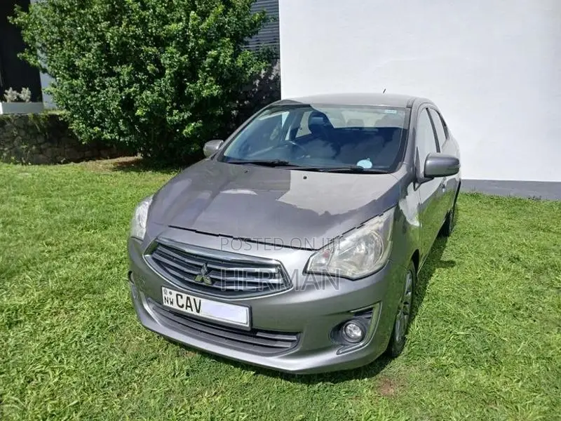 Mitsubishi Attrage 2017