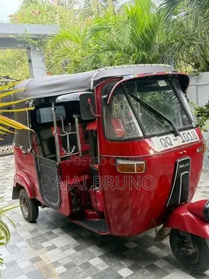 Bajaj RE 2008