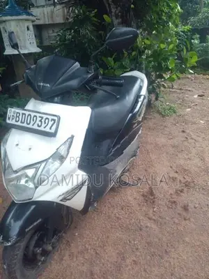 Honda Dio 2016