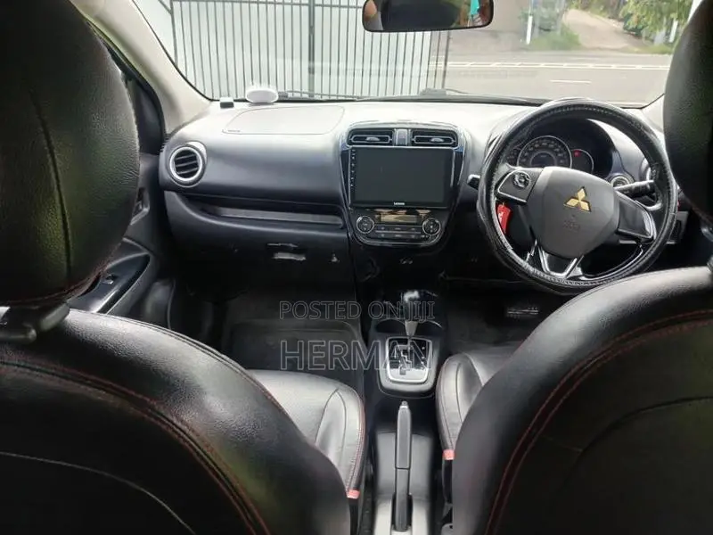 Mitsubishi Attrage 2017