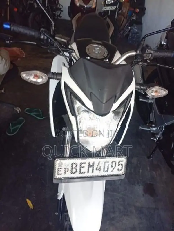 Honda CB Hornet 2017