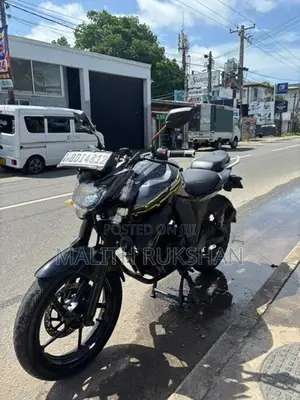 Yamaha FZs V2 2015