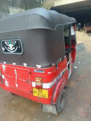 Bajaj RE 2 Stroke 2005