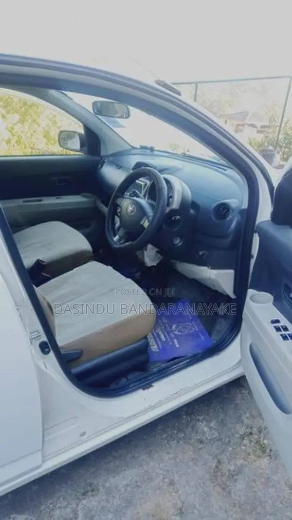 Toyota Passo 2009