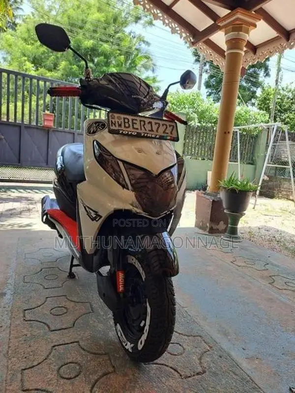 Honda Dio 2017