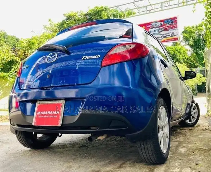 Mazda Demio Blue 2007