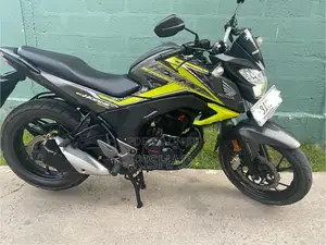 Honda CB Hornet X Blade 2020
