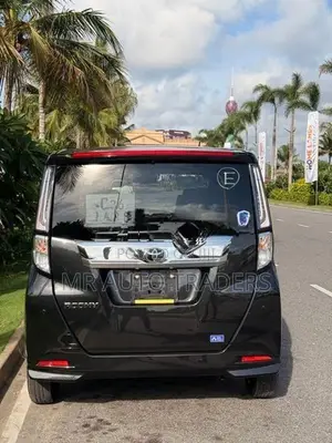Toyota Roomy G 2024