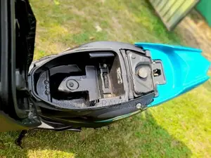 Yamaha RayZR Black Light Blue 2016
