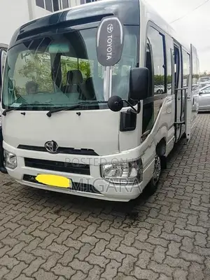 Toyota Coaster 2025