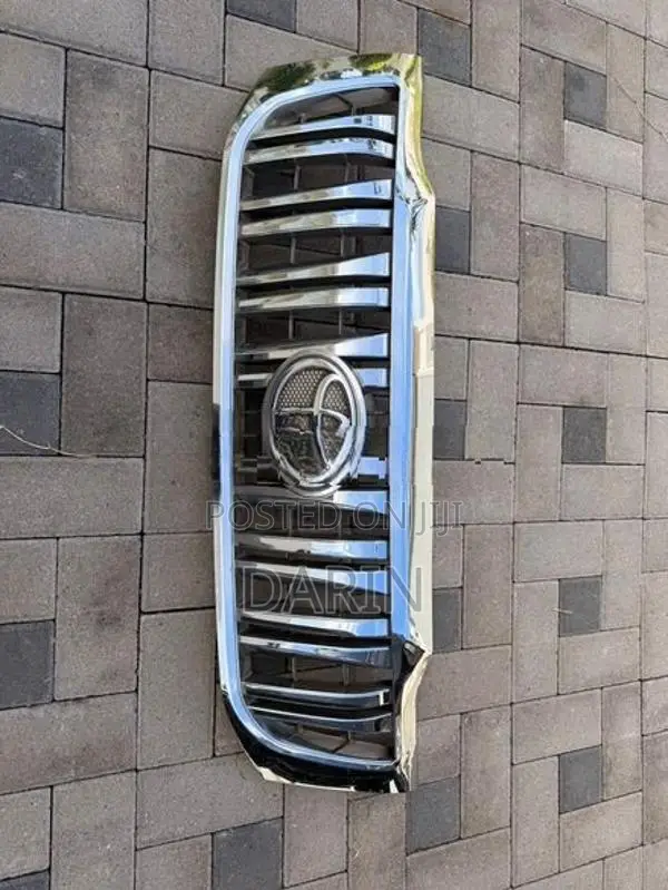 Hilux Champ Grill