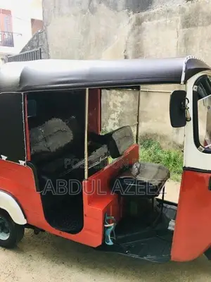 Bajaj RE 1995