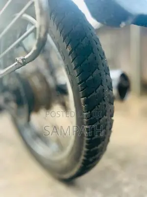 Bajaj CT100 2005