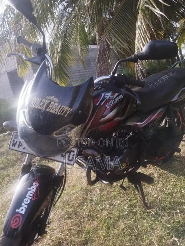 Bajaj Discover 2012