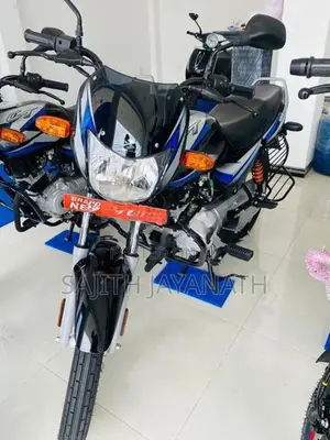 Bajaj CT100 2026