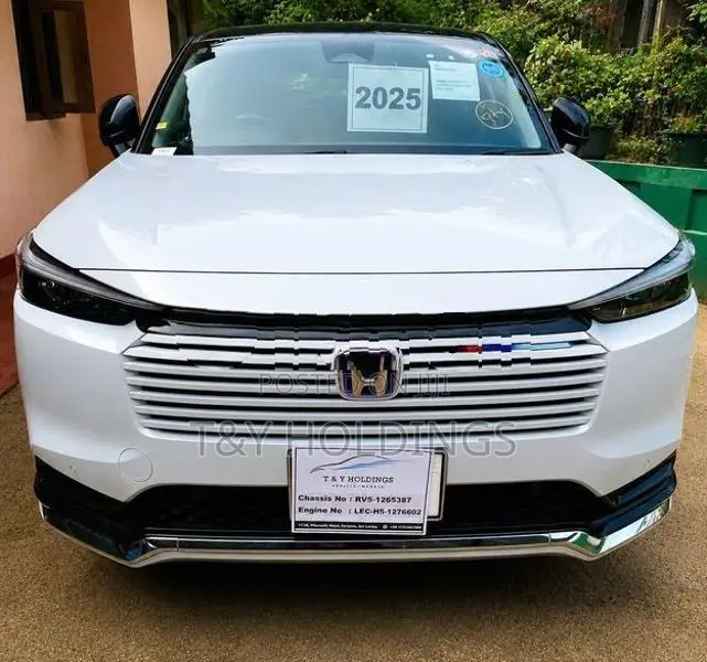 Honda Vezel Z Play 2025