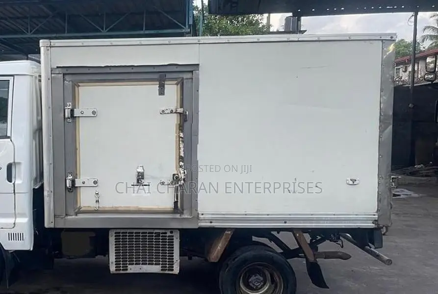 Freezer Truck Box 8Ft
