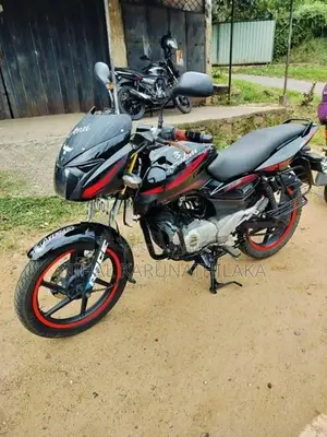 Bajaj Pulsar 150 2015