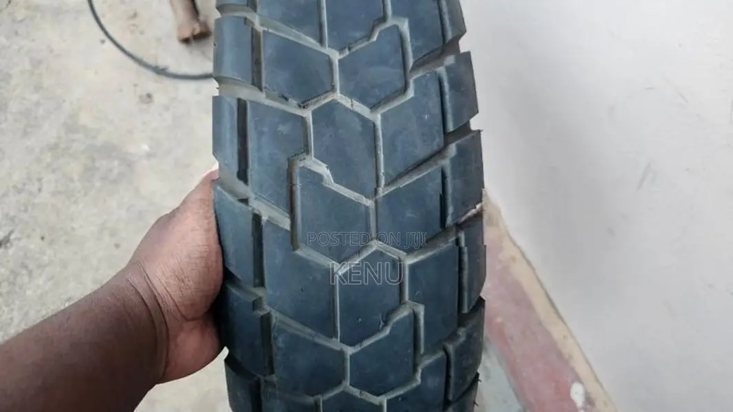 DSI Xtreme Tyre 140/70/17