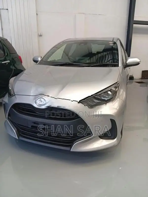 Toyota Yaris X Limited 2023