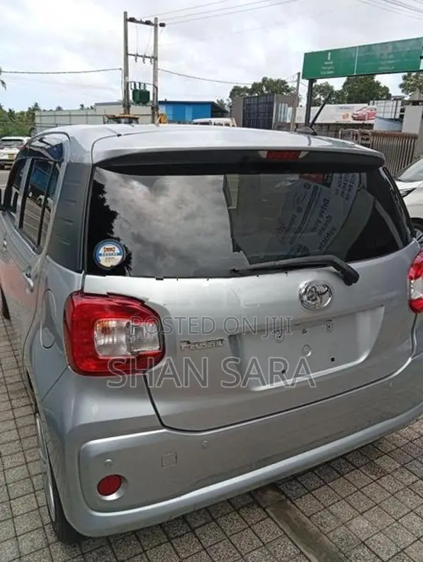 Toyota Passo XL 2023