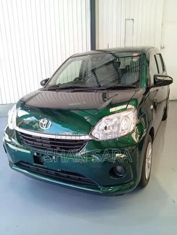 Toyota Passo X 2023