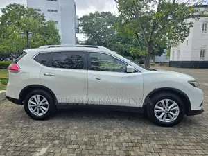 Nissan X-Trail 2014
