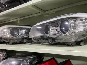 BMW 520 d Xenon Head Light