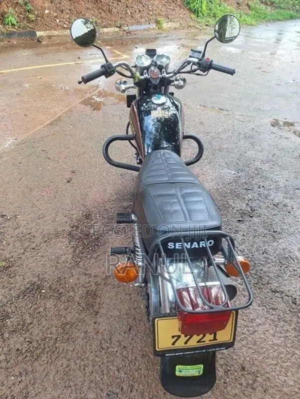 Suzuki GN 125 2025