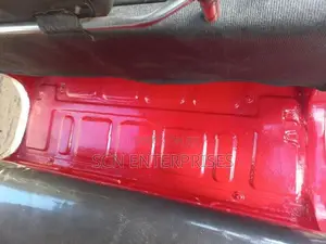 Bajaj RE 2012