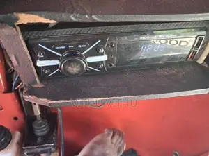 Three Wheel Speaker Box