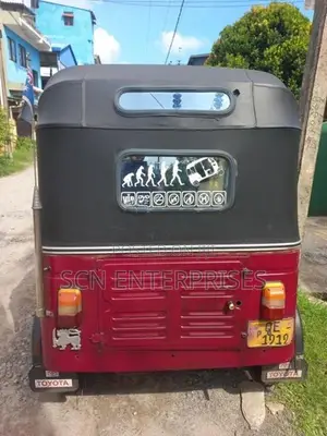 Bajaj RE 2006