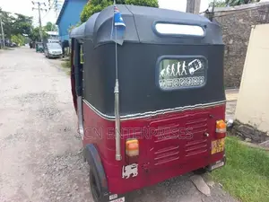 Bajaj RE 2006