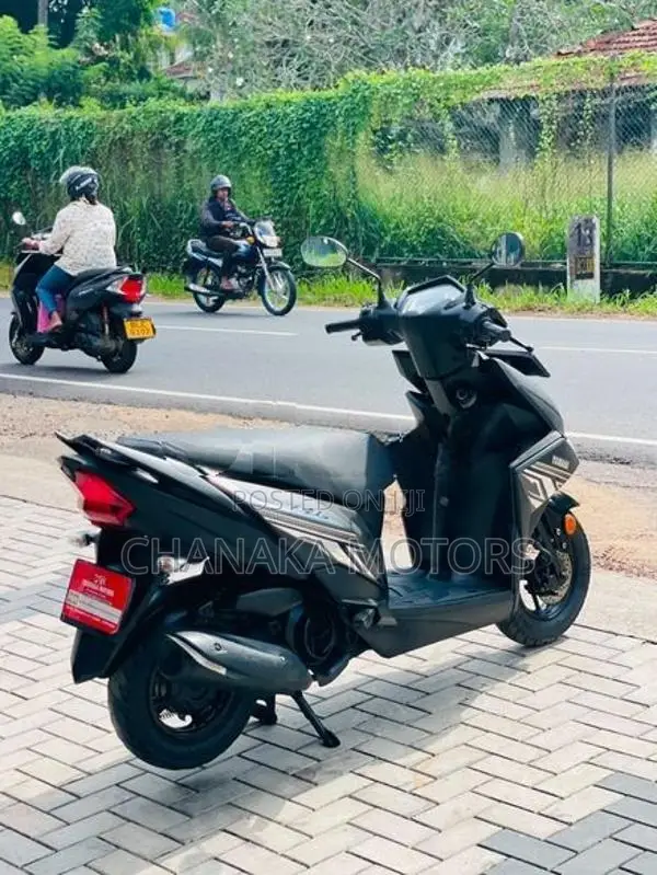 Honda Dio 2018