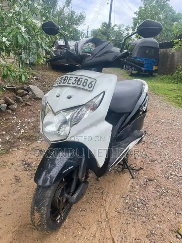 Honda Dio 2015