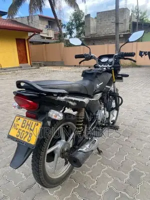 Bajaj Platina 100 2019
