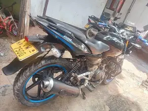 Bajaj Pulsar 200 2009
