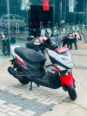 Yamaha Ray ZR 2018