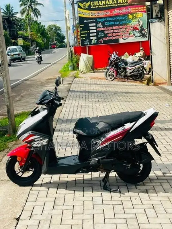 Yamaha Ray ZR 2018