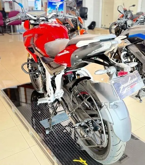 Bajaj Pulsar N160 2026
