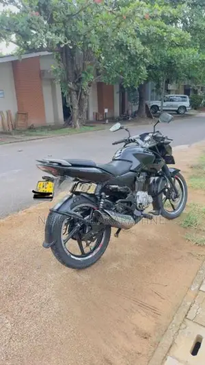 Bajaj Pulsar 135 2011