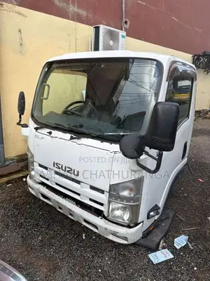 Isuzu Cabin ELF