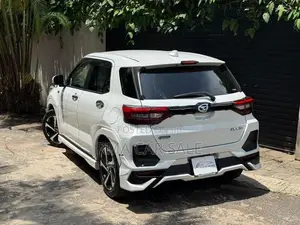 Daihatsu Rocky G Premium Hybrid 2024