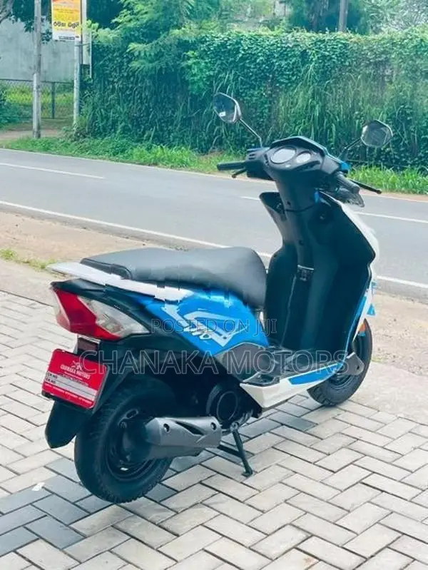 Honda Dio 2017