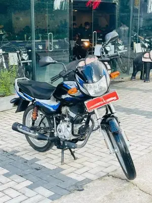 Bajaj CT100 CT 100 2023