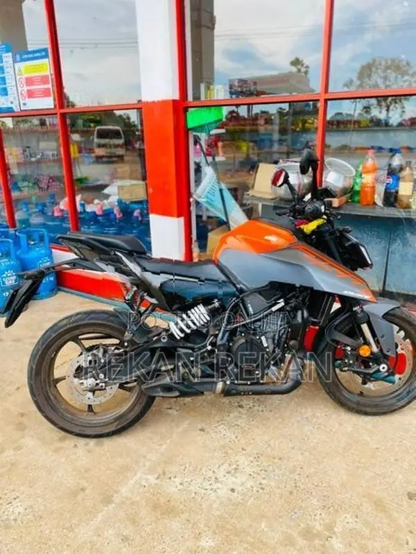 KTM Duke 250 2026