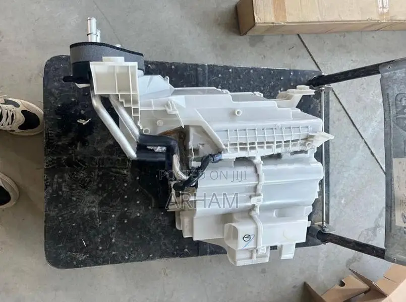 Mazda 06 - Heater Unit / Airconditioner Full Set