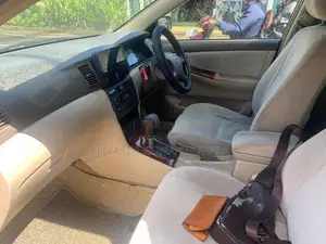 Toyota Corolla 121 G Grade 2001