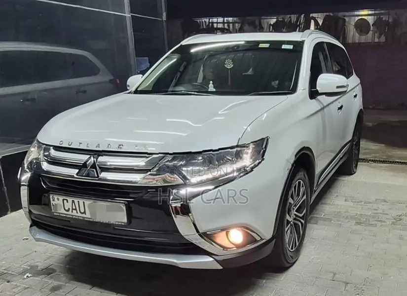 Mitsubishi Outlander 7 Seater 2016